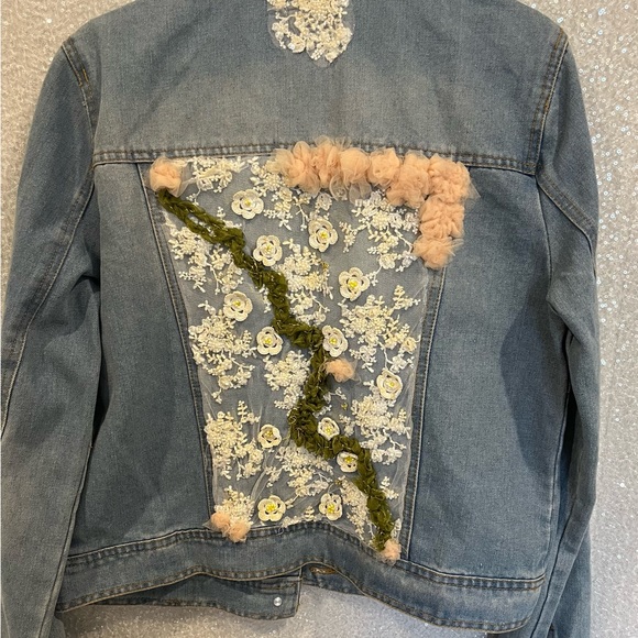 flower denim jacket - Picture 2 of 3